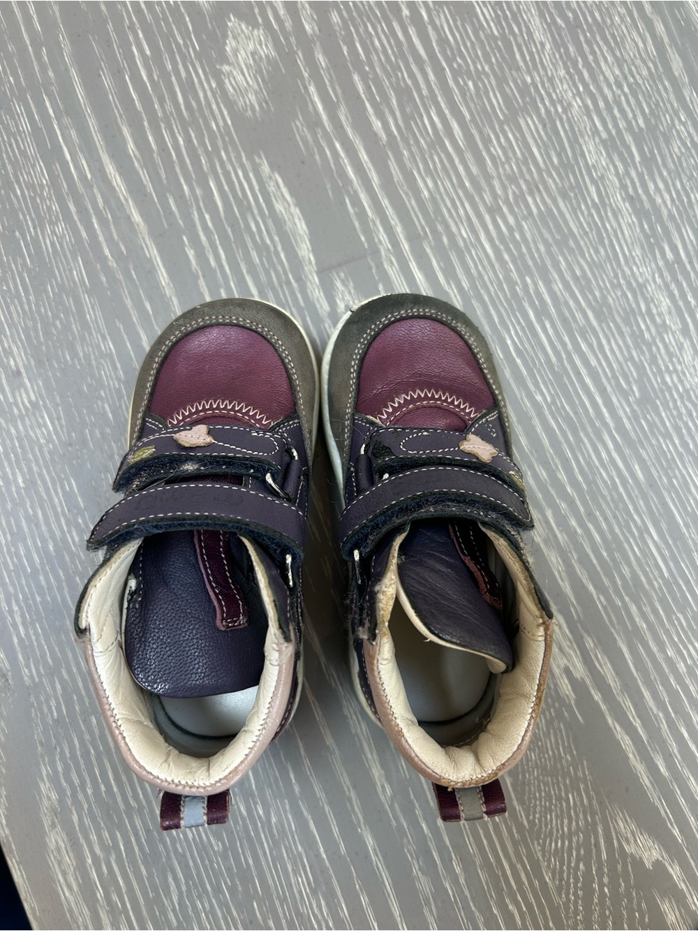 MEMO KARAT Shoes Size 25 (9 toddler)